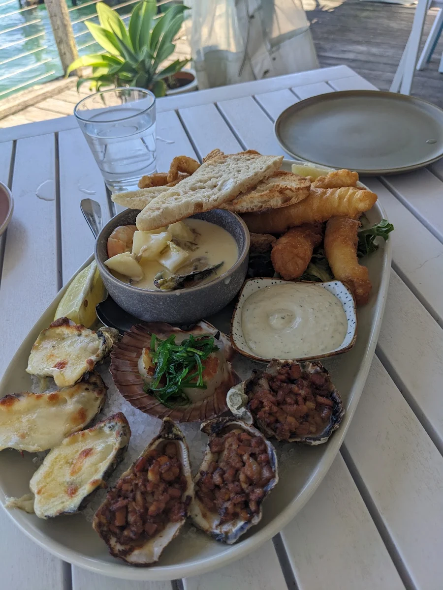 Hot Seafood Platter, Thirty Three Degrees