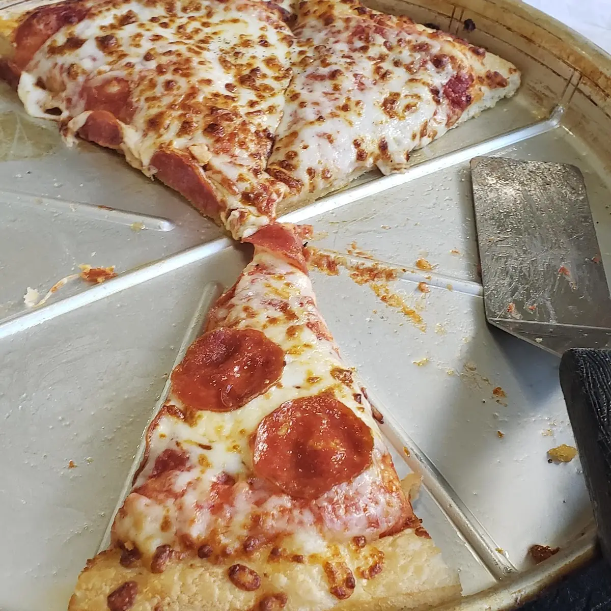 Large Pan Pizza