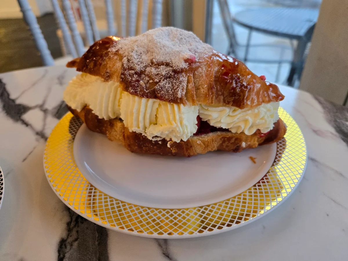 Sweet Cream Filled