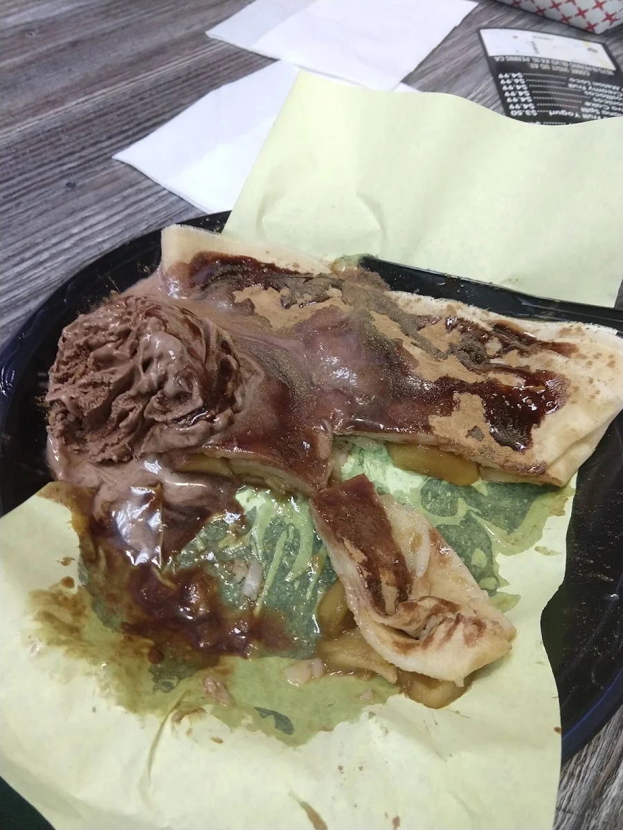Chocolate Ice Cream and Chocolate