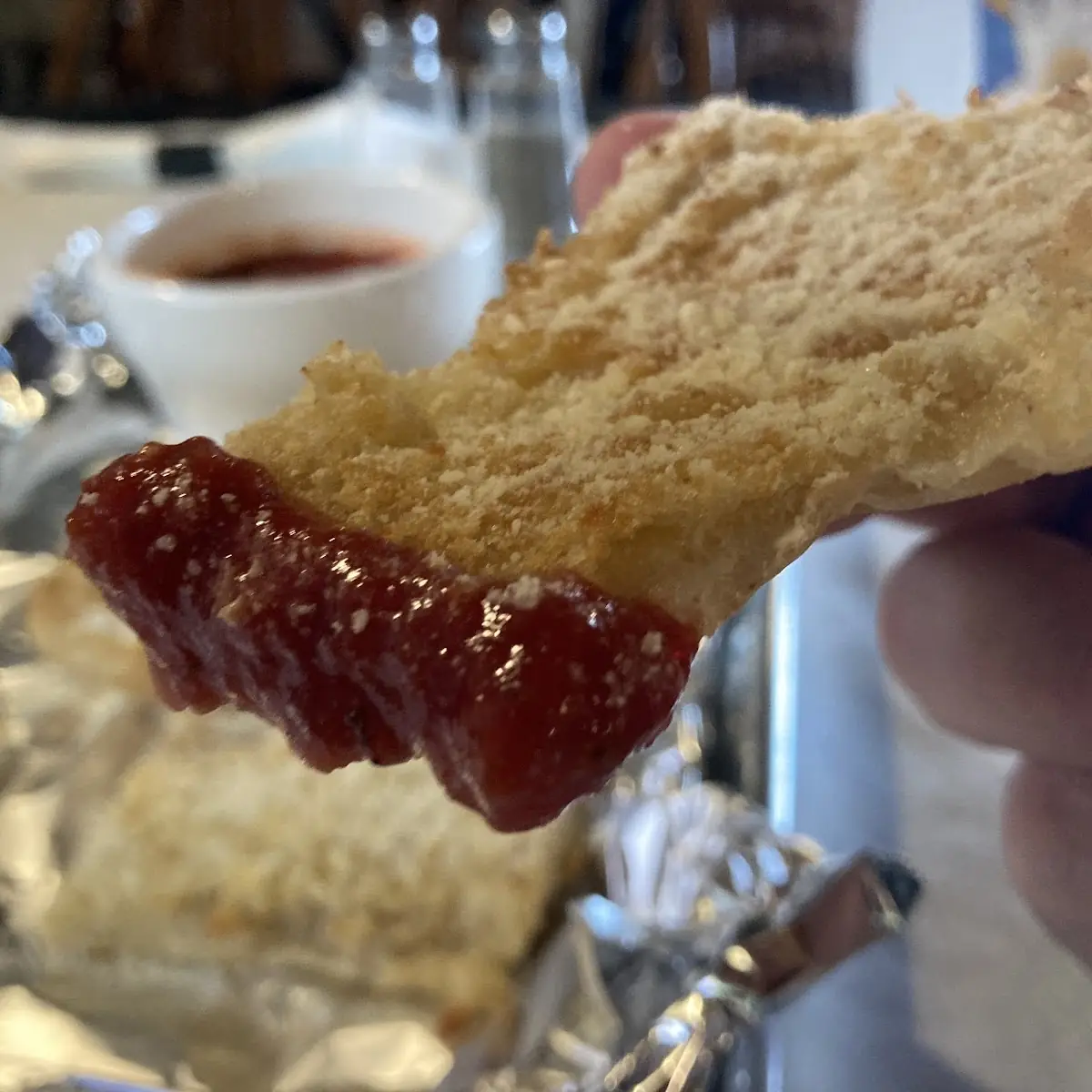 Garlic Bread with Marinara Sauce