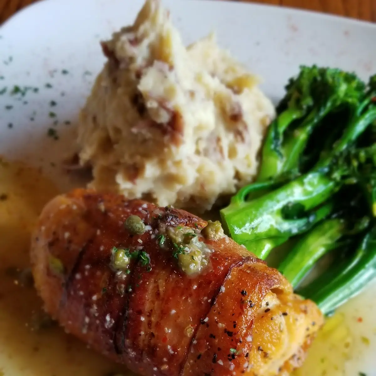 Highlights, Fratelli Pasta Grill