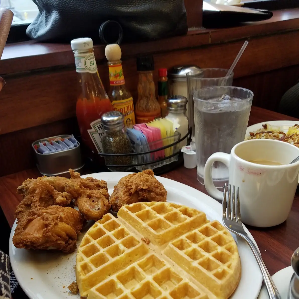 Fried Chicken & Waffle