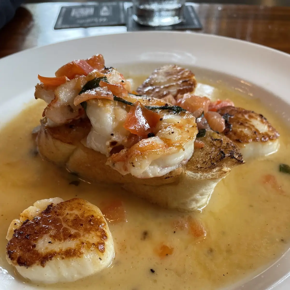 Shrimp & Scallops Longhi