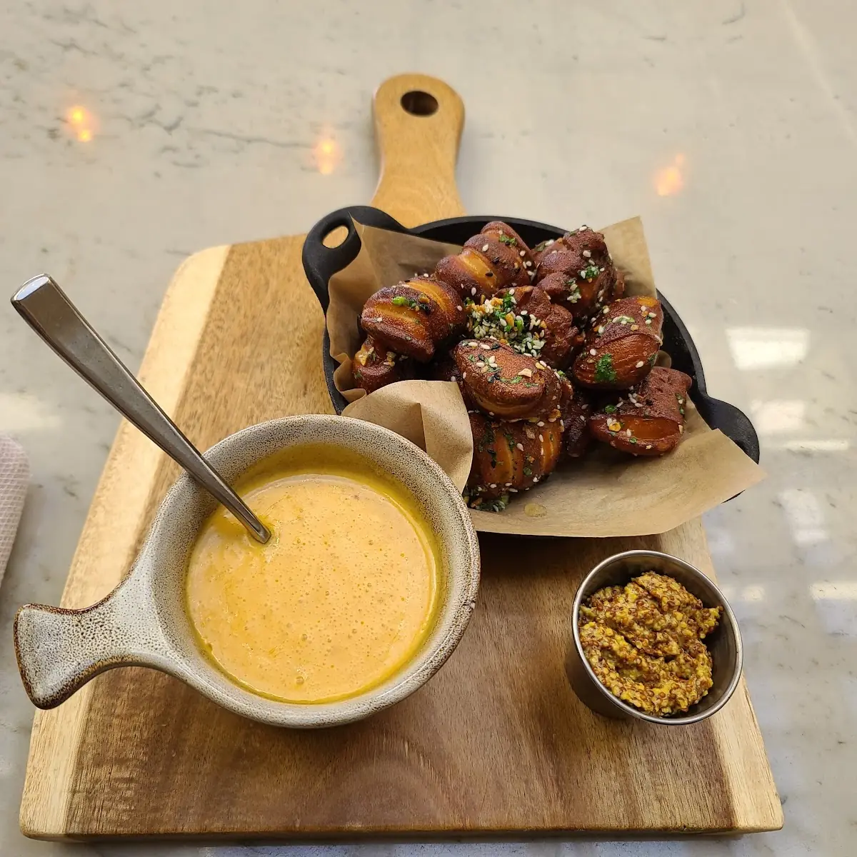 Pretzel Bites