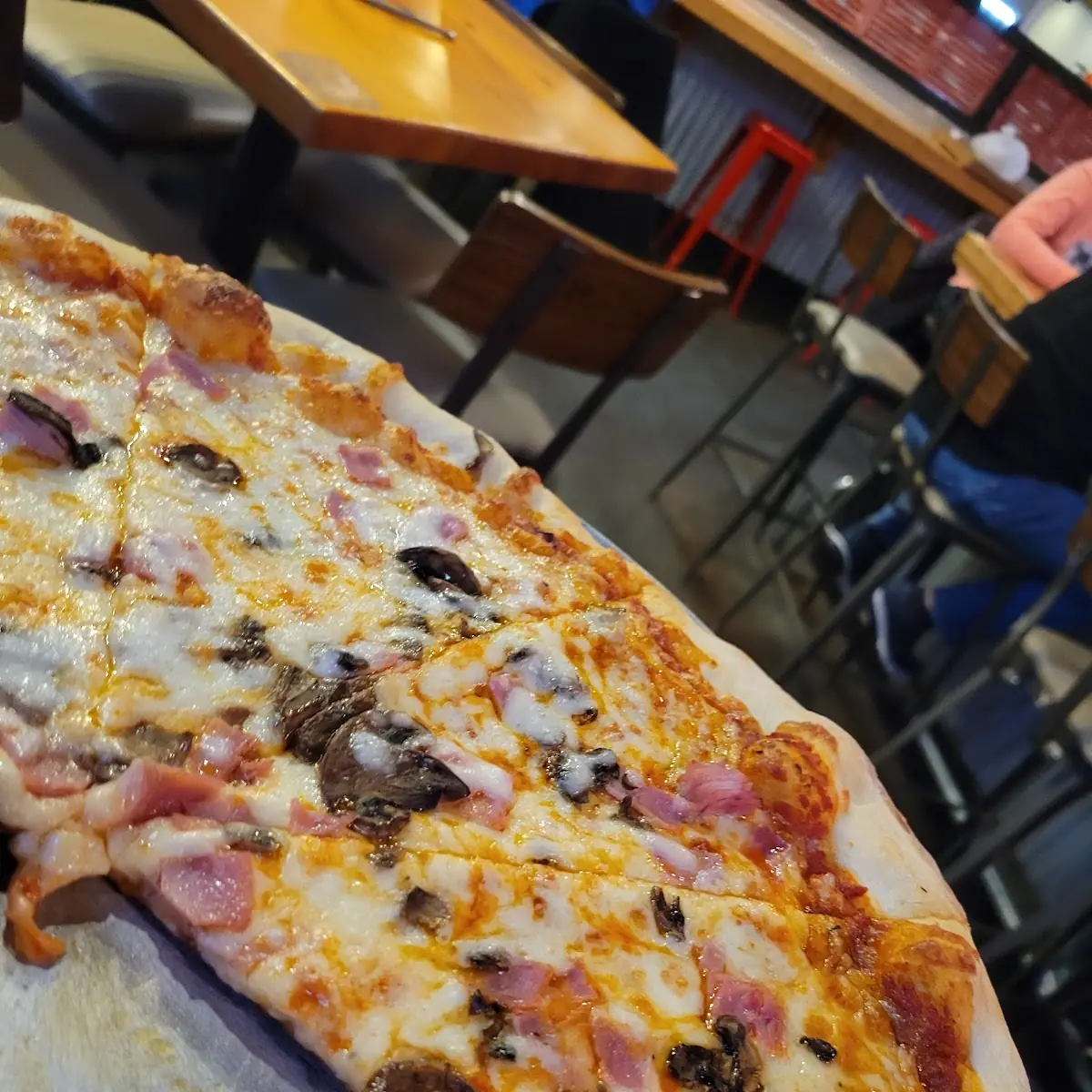 Ham Mushroom Pizza