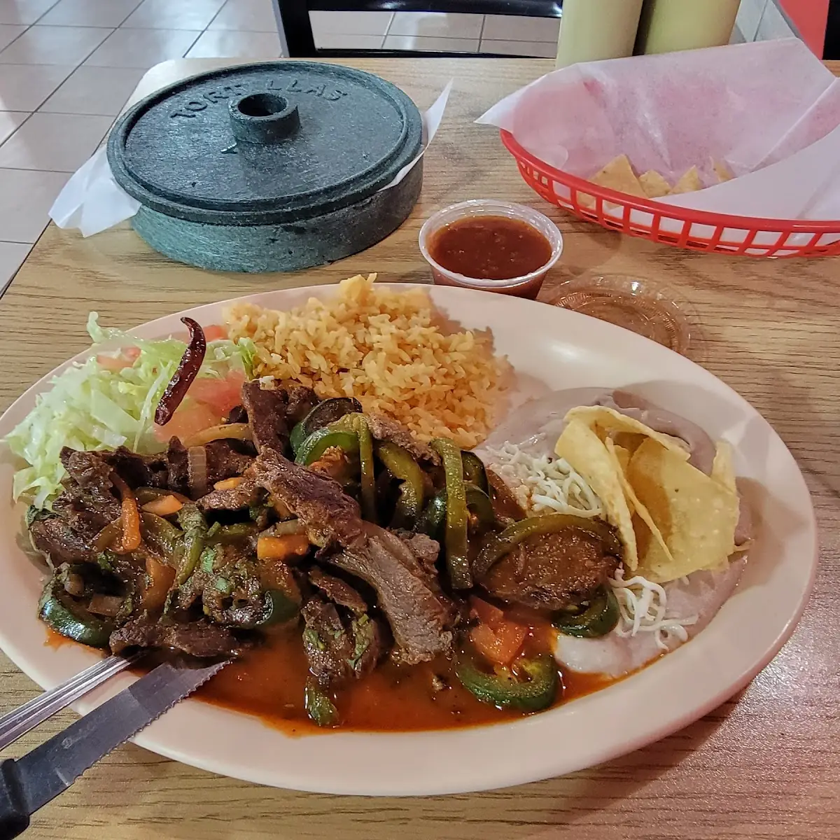 Bistec a La Mexicana