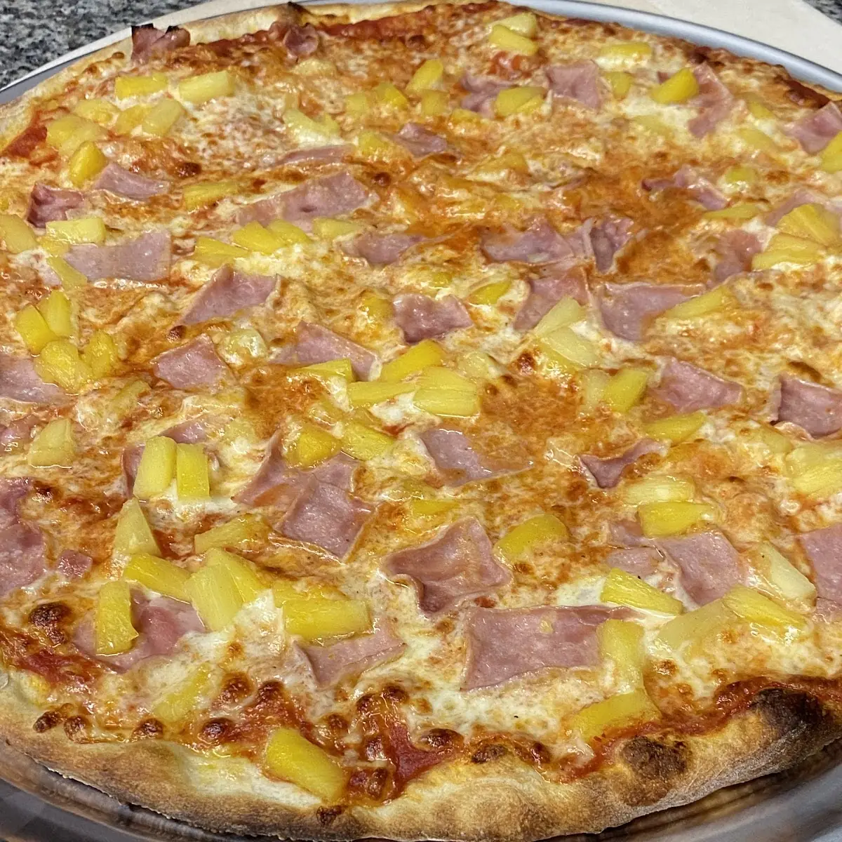 Hawaiian Pizza