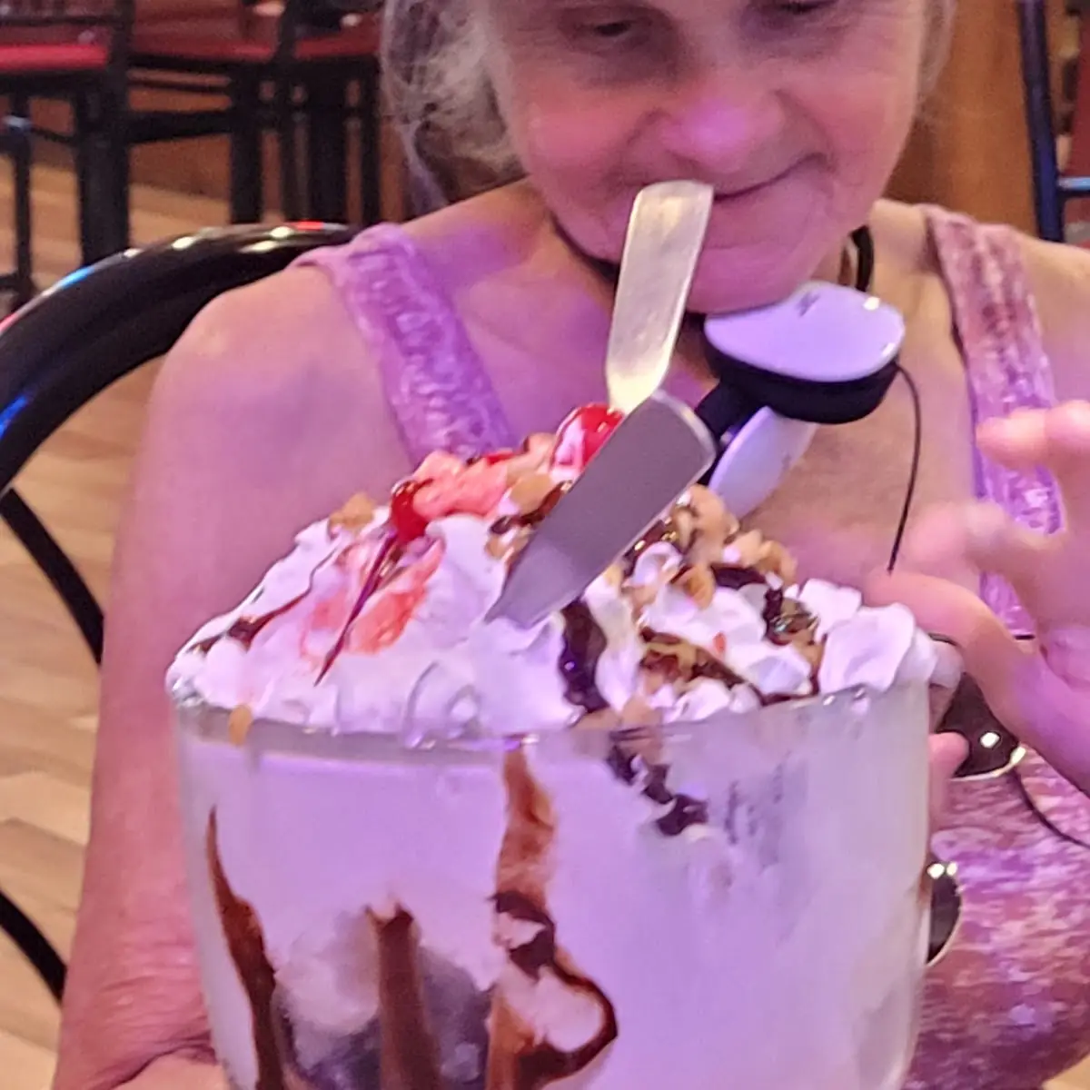 Button Bustin' Brownie Sundae