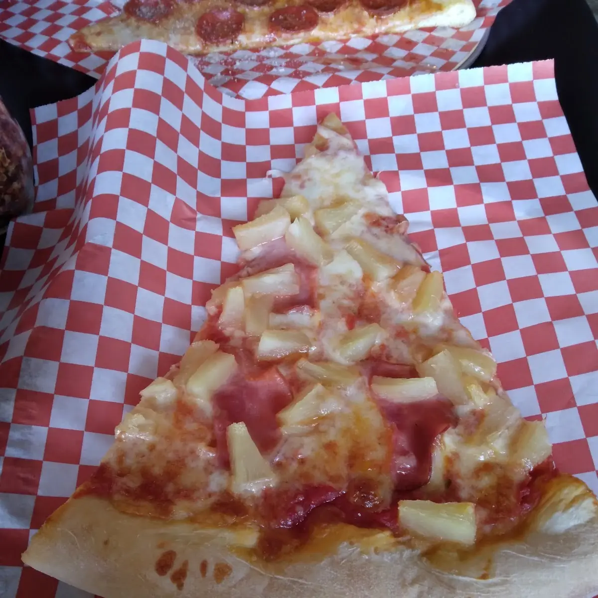 Hawaiian Pizza