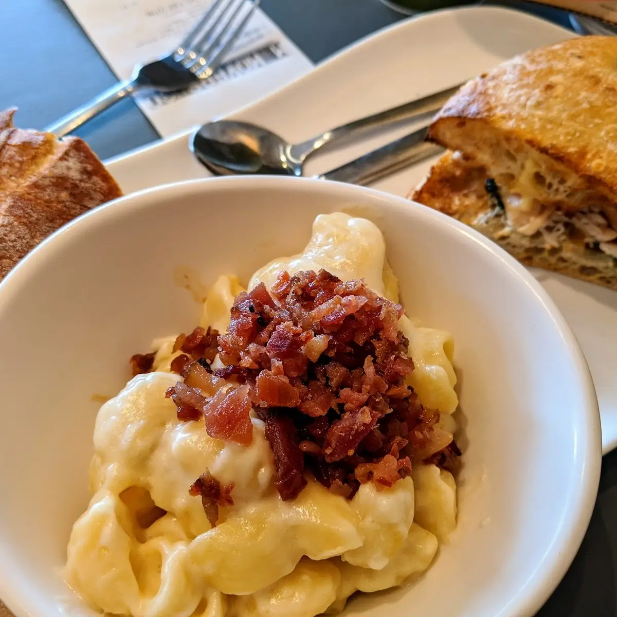Chipotle Chicken Avocado and Mac & Cheese