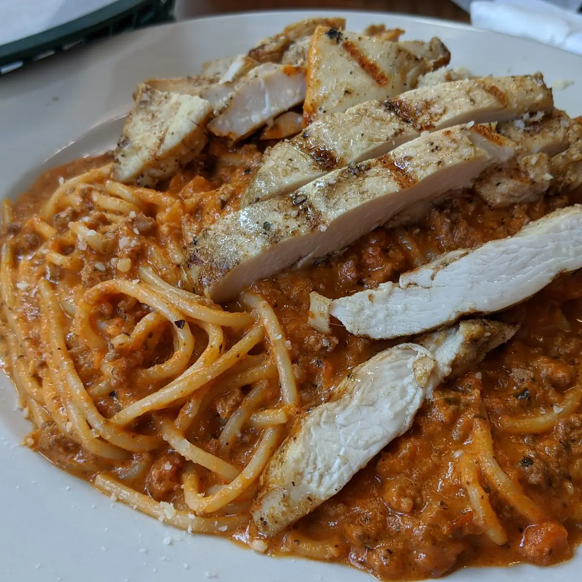 Spaghetti Bolognese Pasta with Chicken