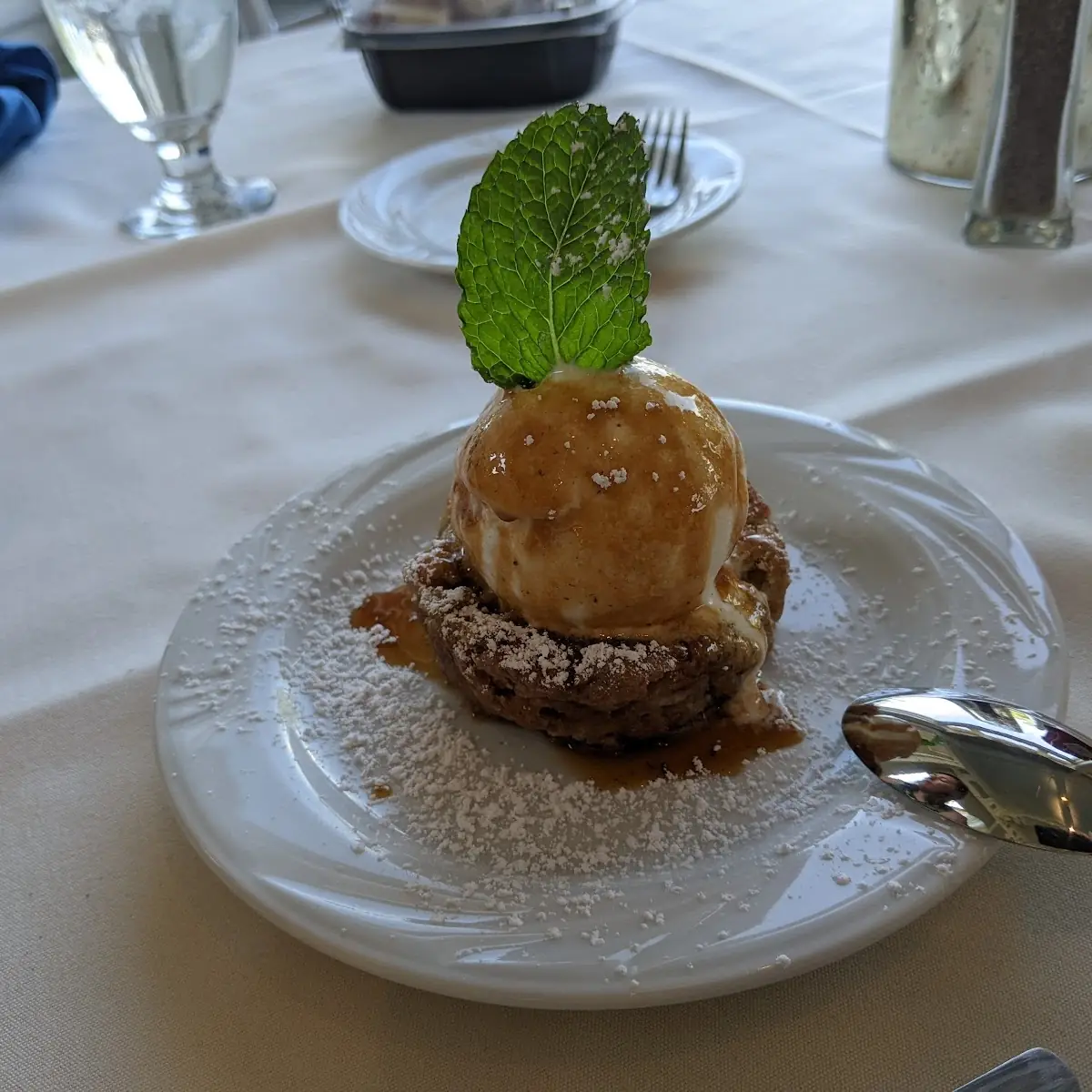 Apple Pie Ala Mode