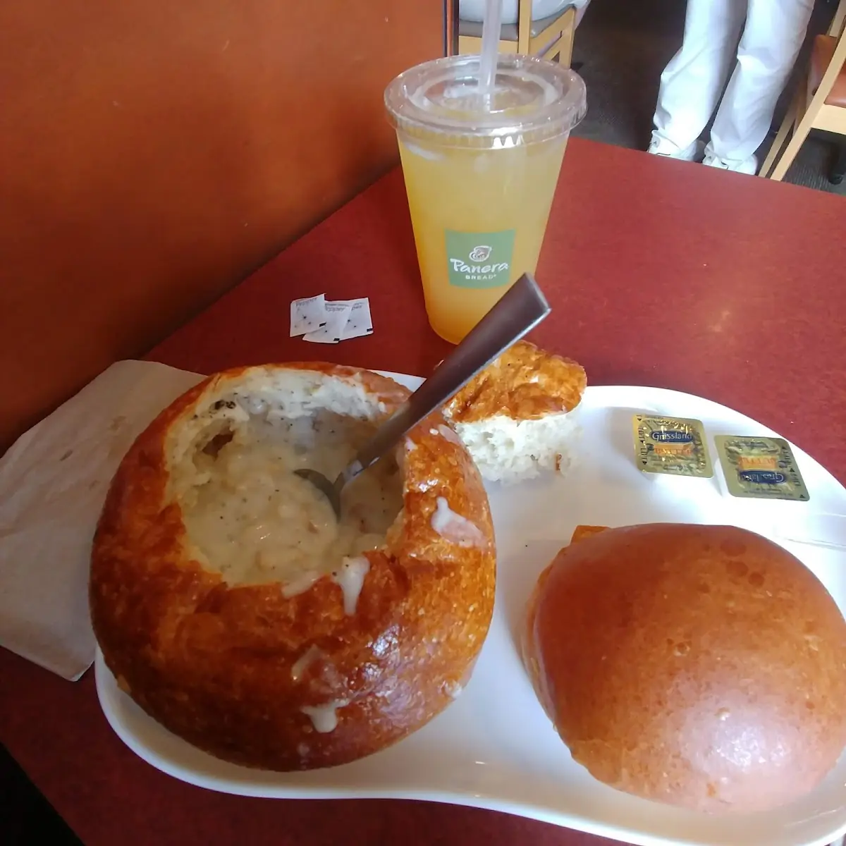 Clam Chowder Soup in Bread Bowl