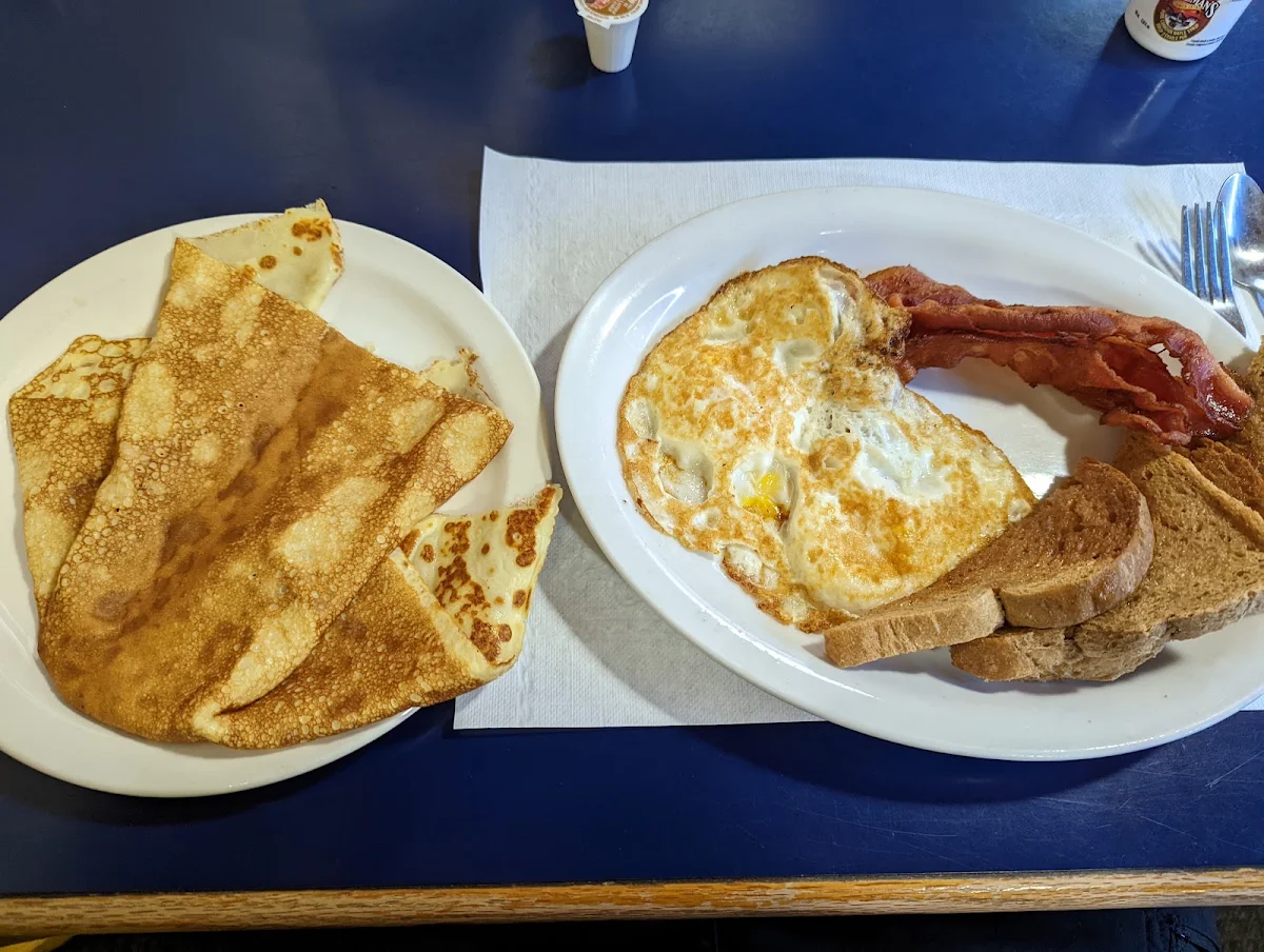 Bacon Eggs Finnish Pancake