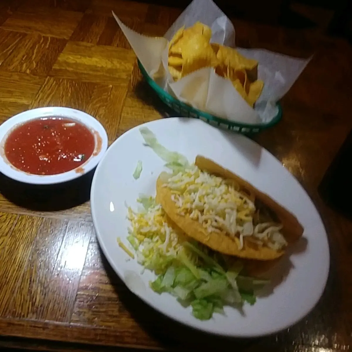 Chips and Salsa Beef Taco