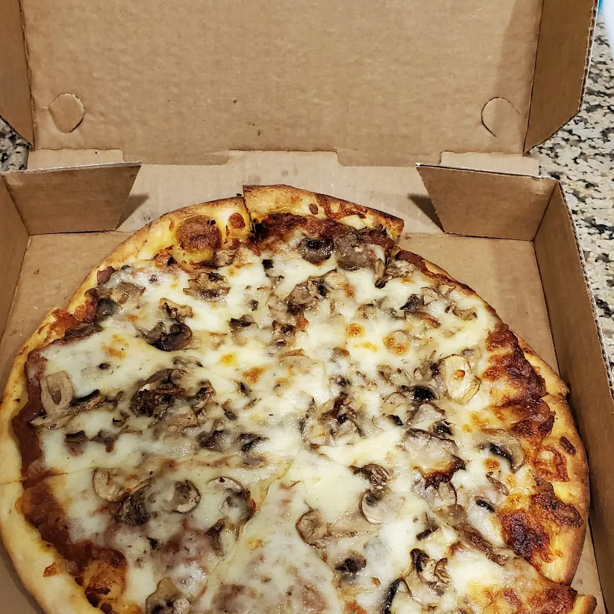 Medium Mushroom Pizza