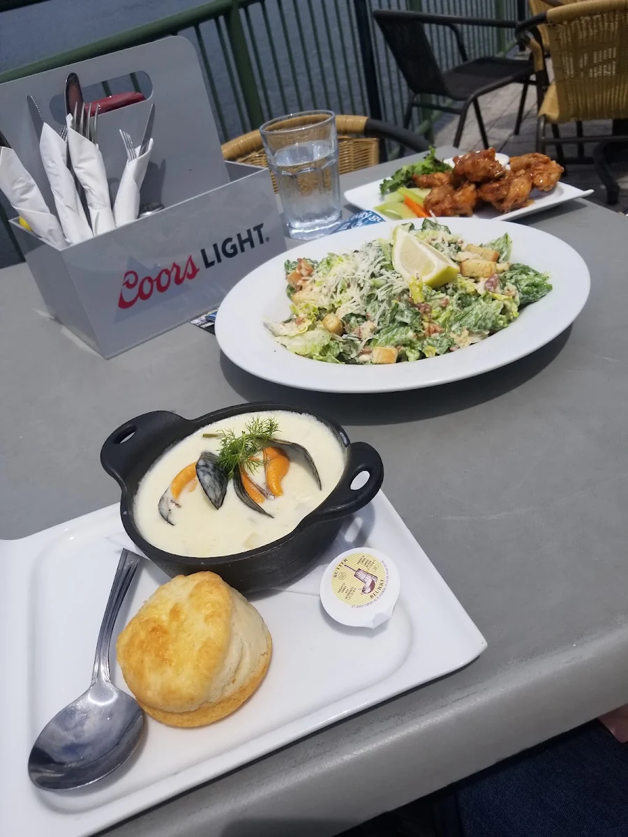 Lily's Famous Seafood Chowder
