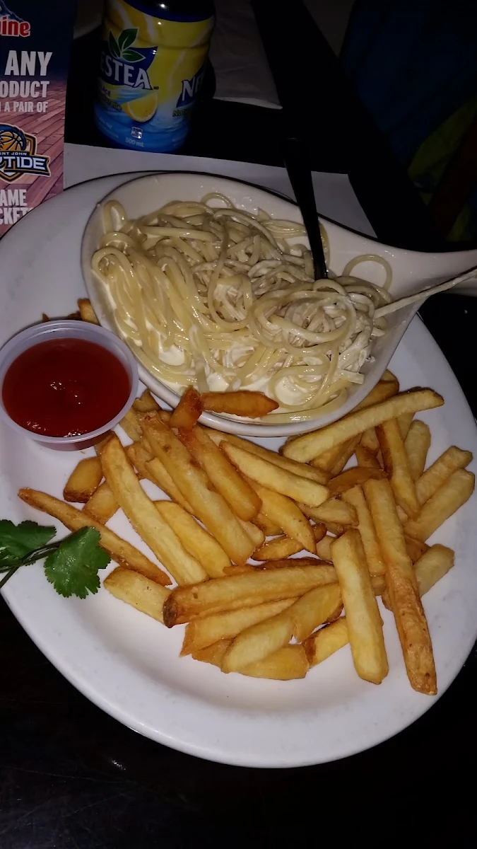 Seafood Linguini, Lily's