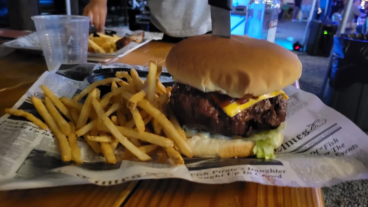 Hamburger Con Papas Fritas