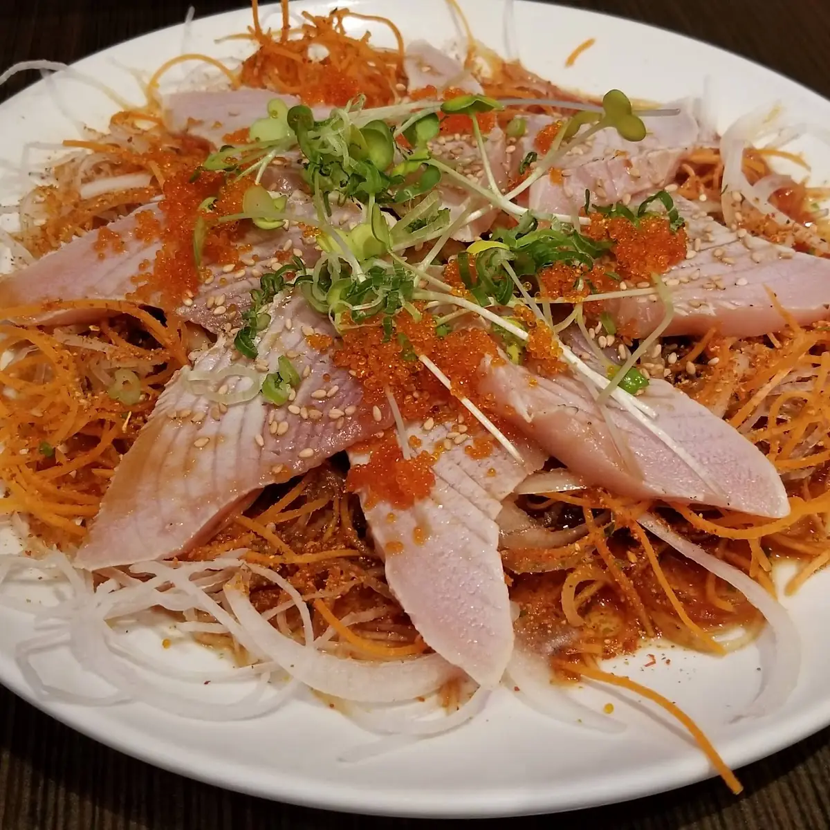 Sashimi Salad