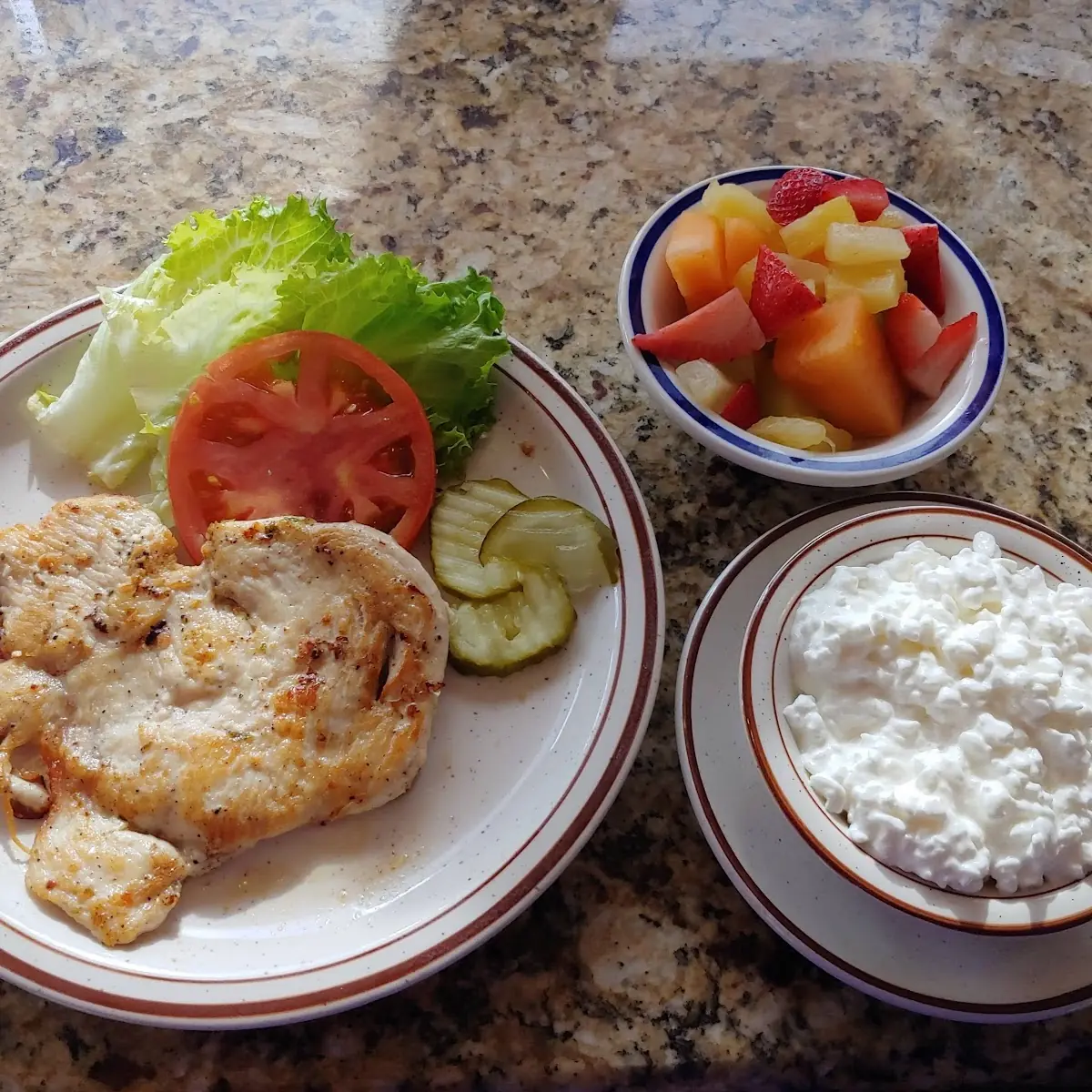Grilled Chicken Breast Cottage Cheese Fruit