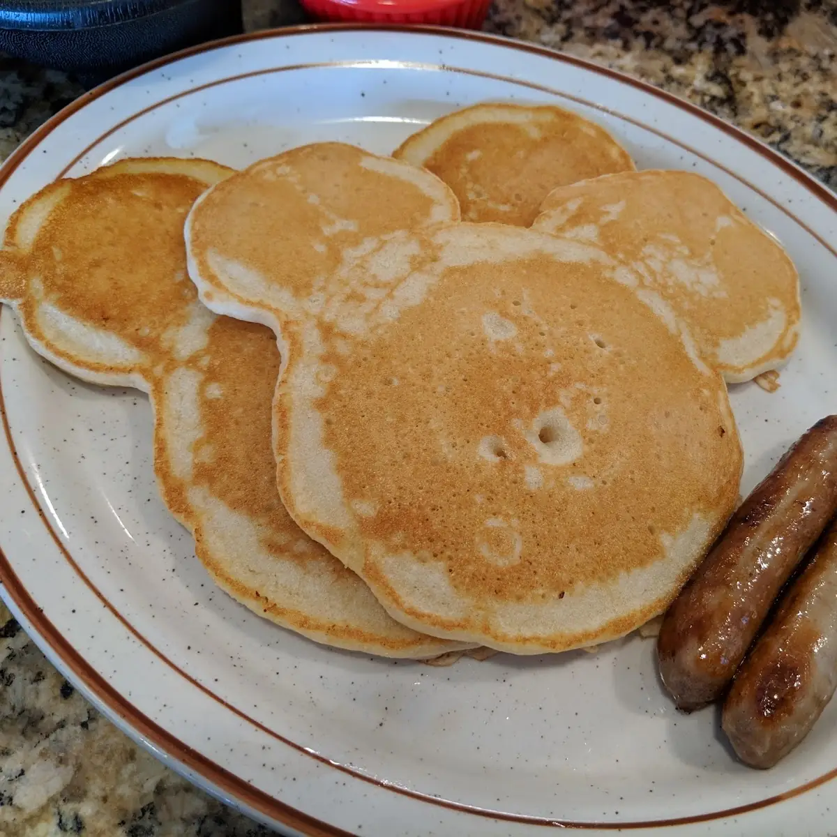 Kid's Pancakes & Sausage