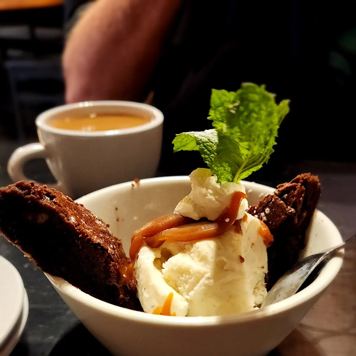 Brownie Sundae