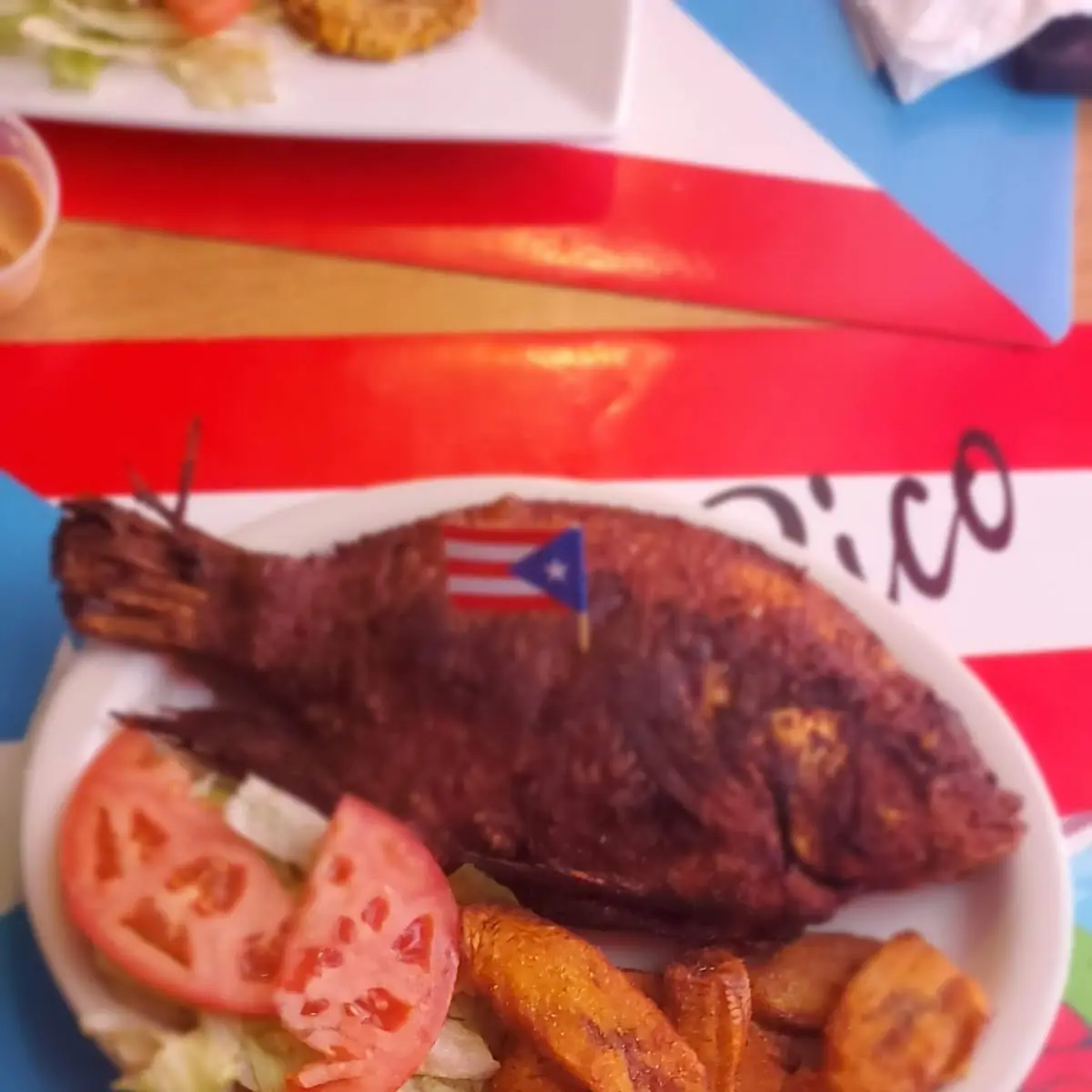 Pescado Frito Con Mofongo Fried Fish with Mofongo