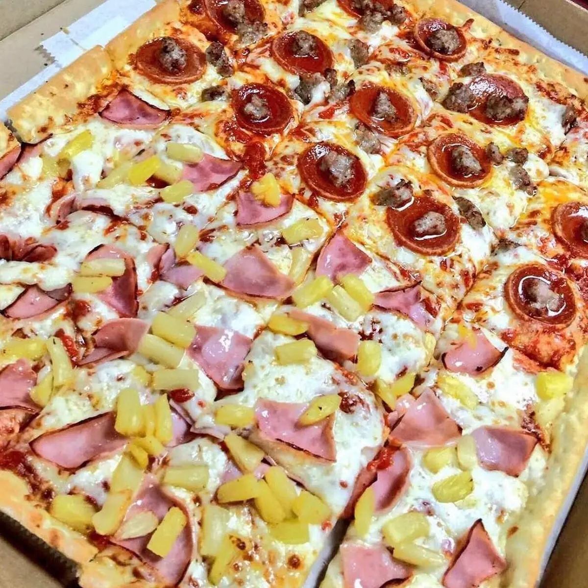 Hawaiian Pizza