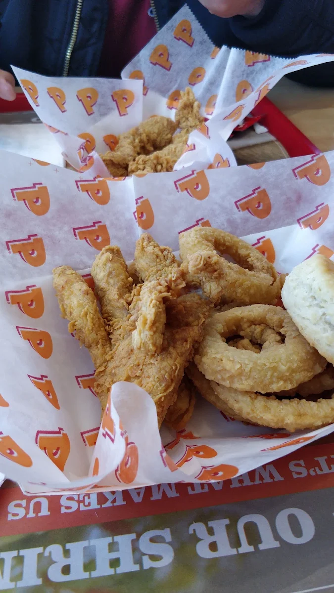 Highlights, Popeyes Louisiana Kitchen