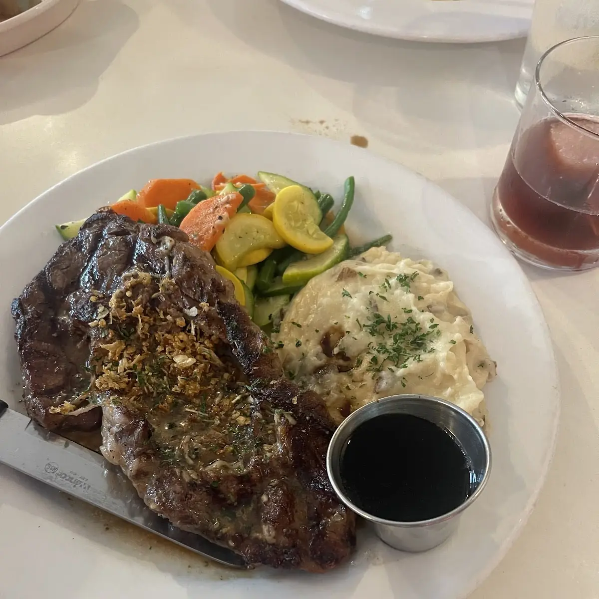 Never Ever Garlic Rib-Eye