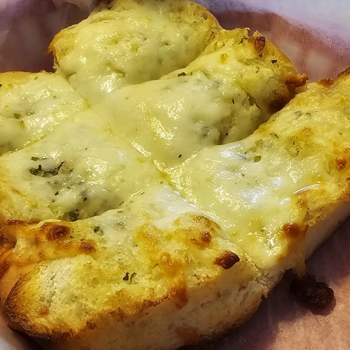 Garlic Cheese Bread