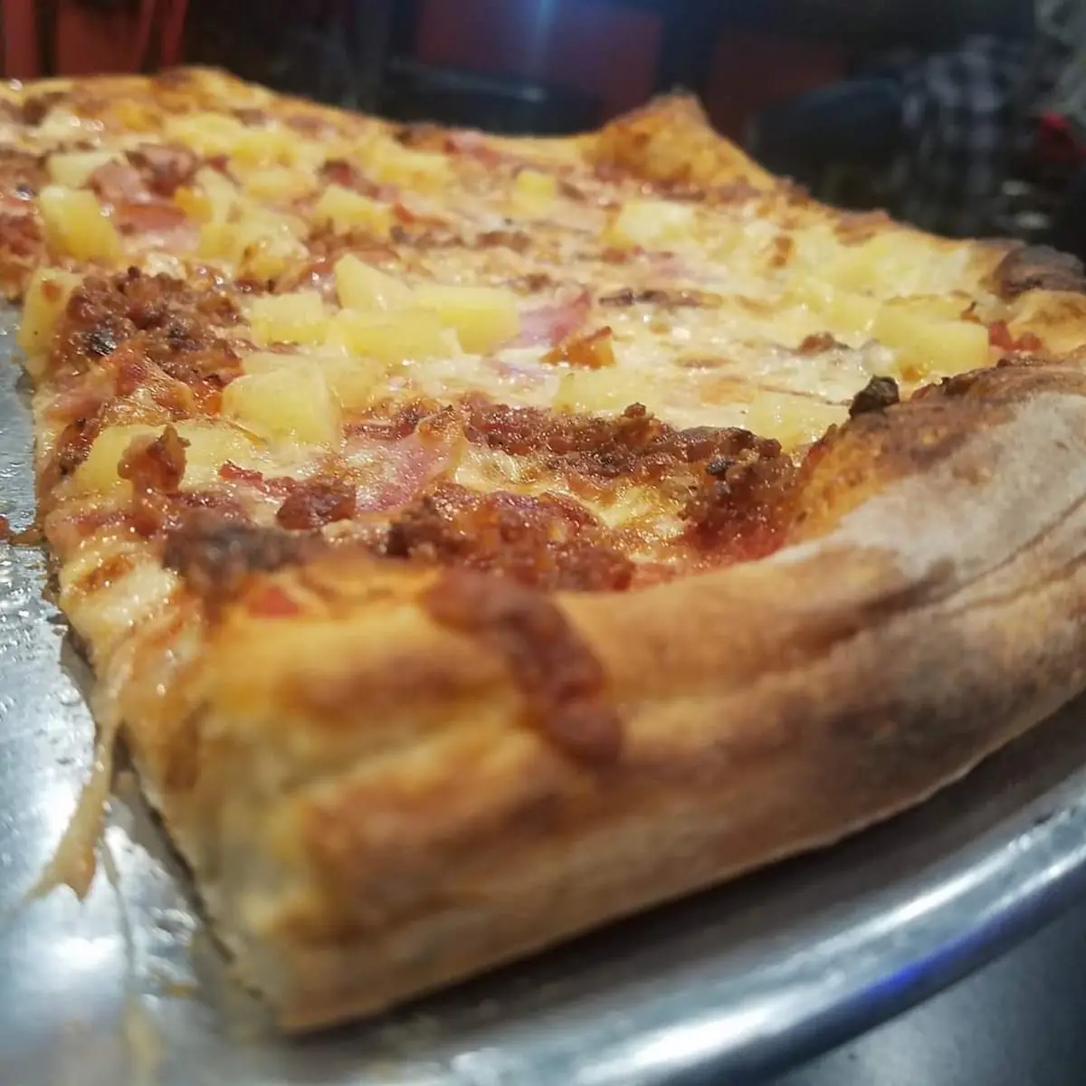 Hawaiian Pizza