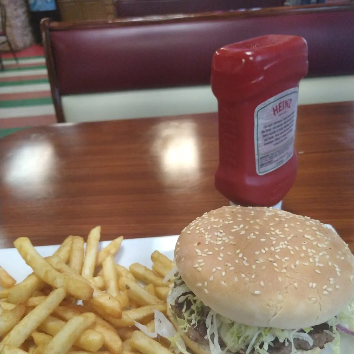 Cheeseburger Deluxe