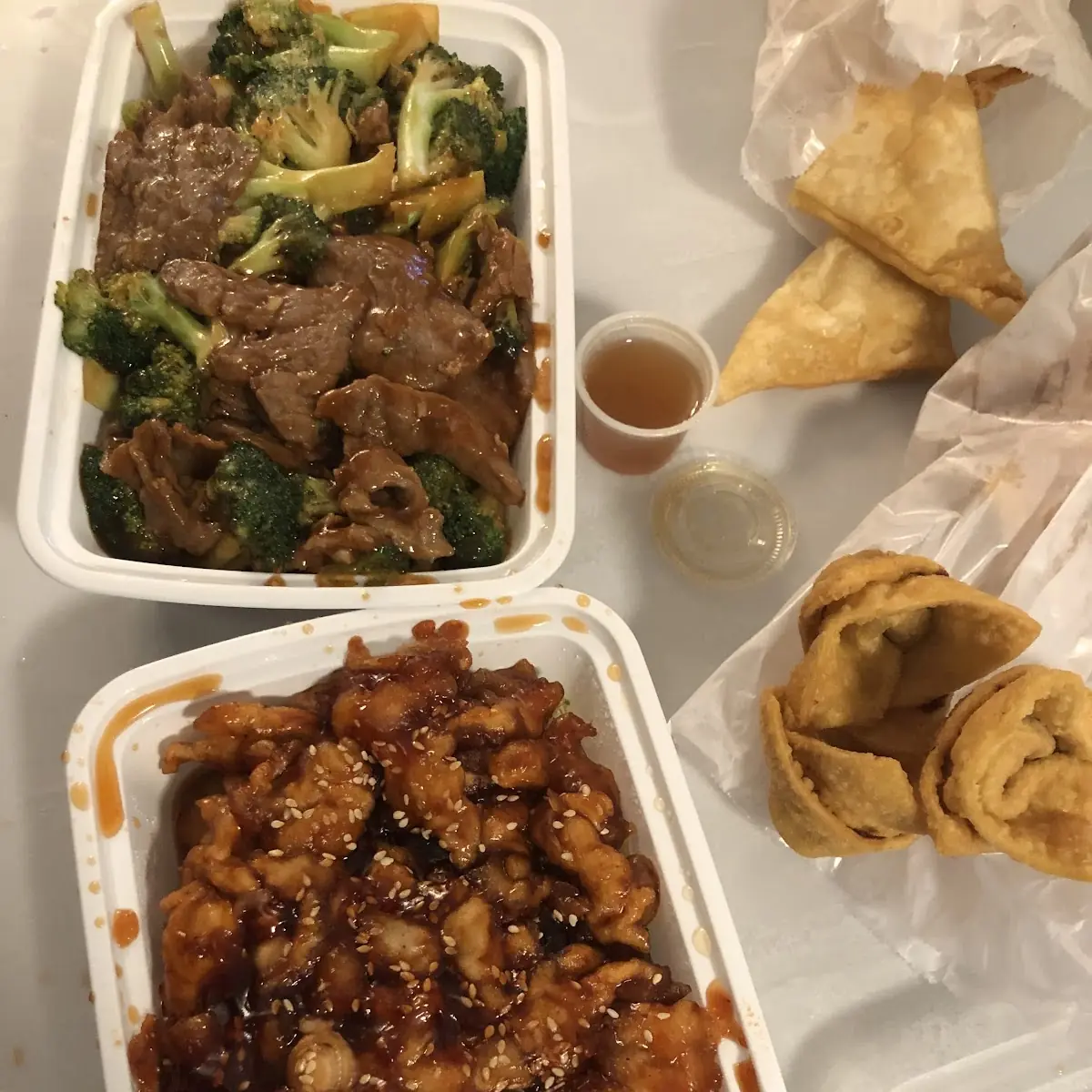 Chicken or Beef w Garlic Sauce