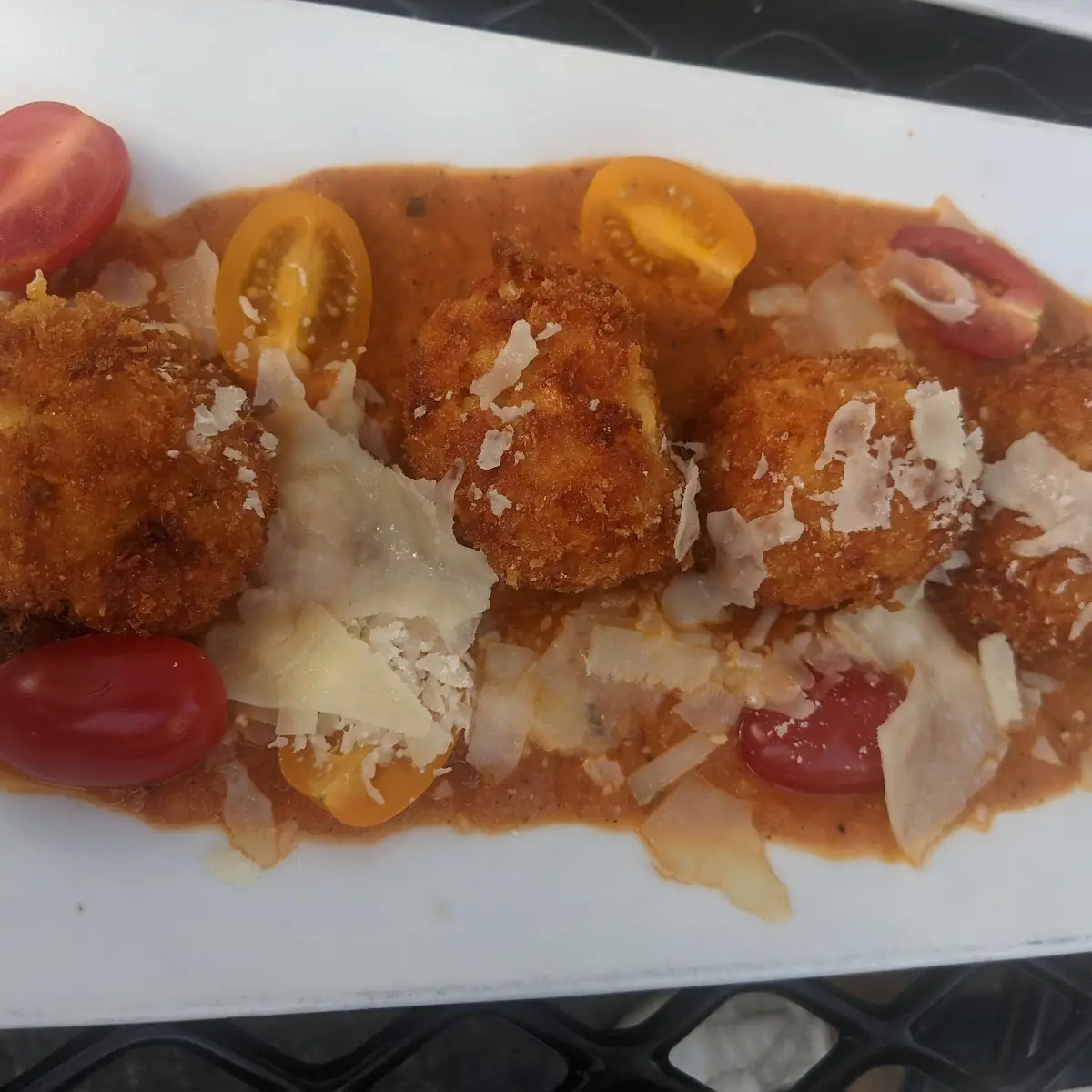 Mac & Cheese Balls
