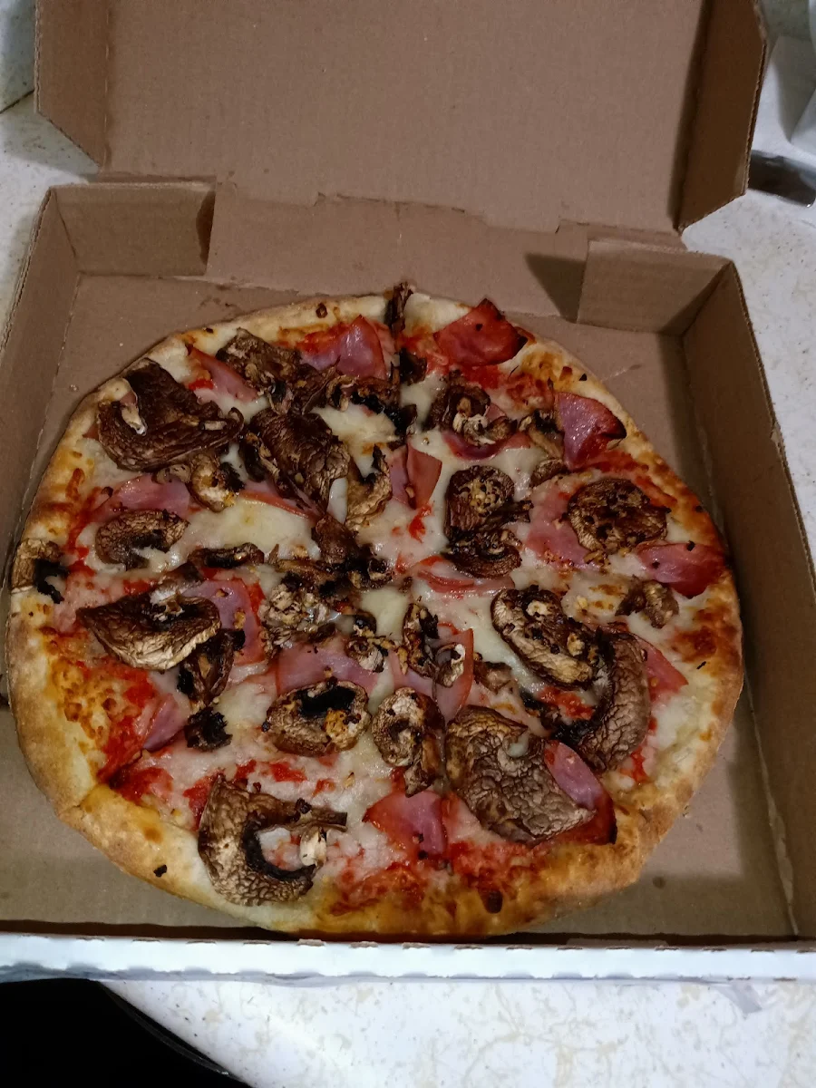 Ham and Double Mushroom Personal Pizza