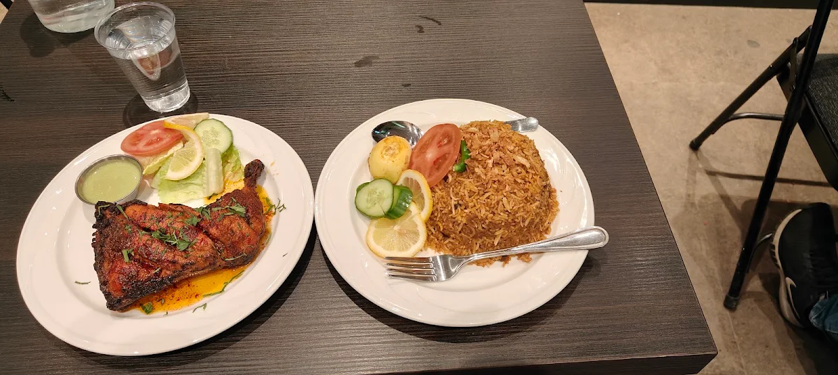Tandoori Chicken and Mutton Biryani Ghachhi Style
