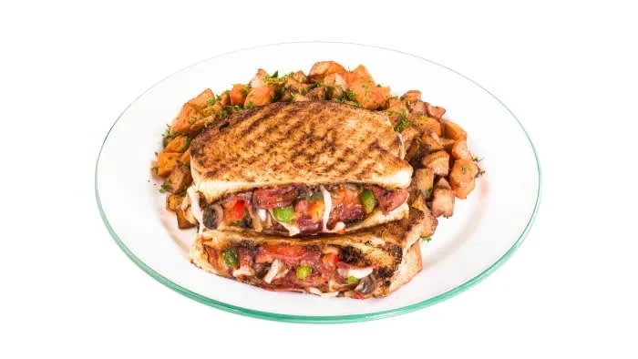 Panini Smoked Meat Avec Pommes de Terre, Cora