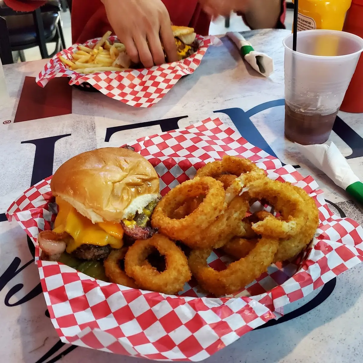 Bacon Cheeseburger