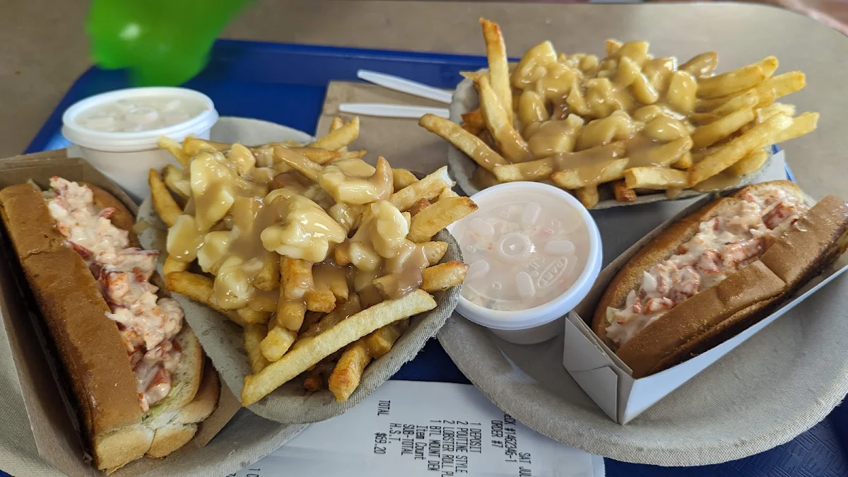 Lobster Roll Plate, Deluxe French Fries