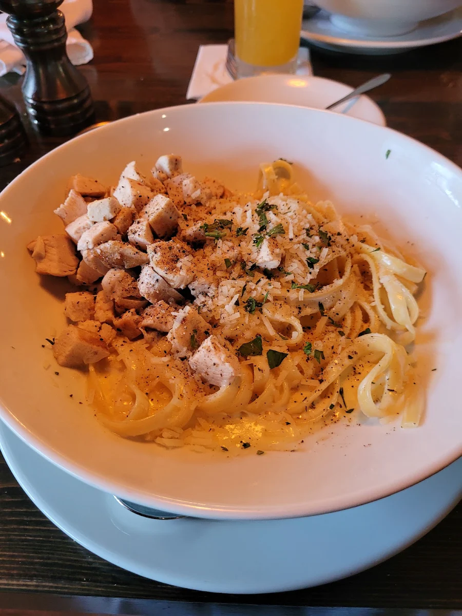 Chicken Alfredo