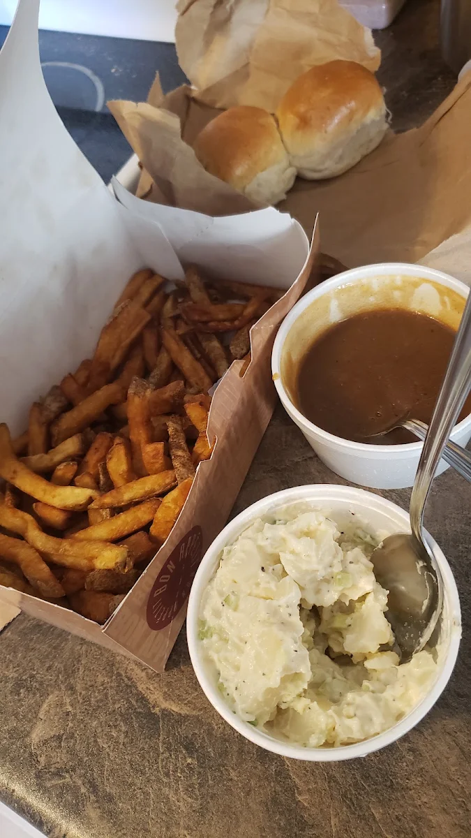 Med Fries, Candy's Fried Chicken