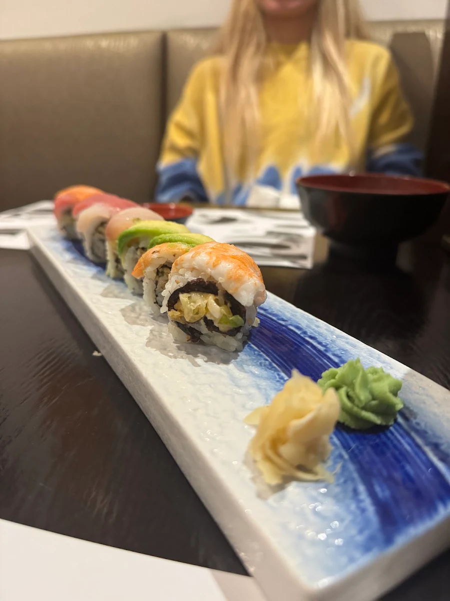 Rainbow Roll, Tokyo Sushi