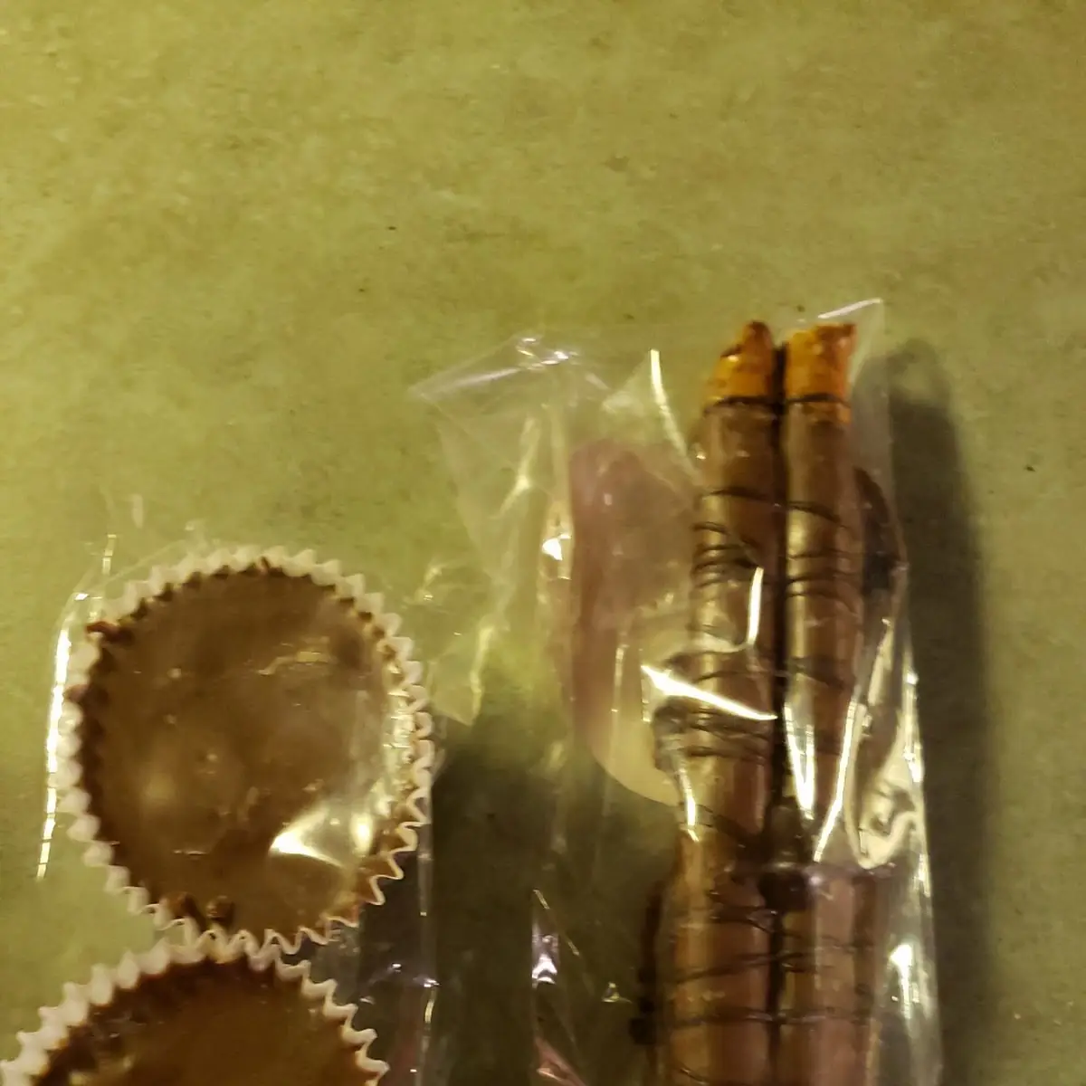 Chocolate Covered Pretzels