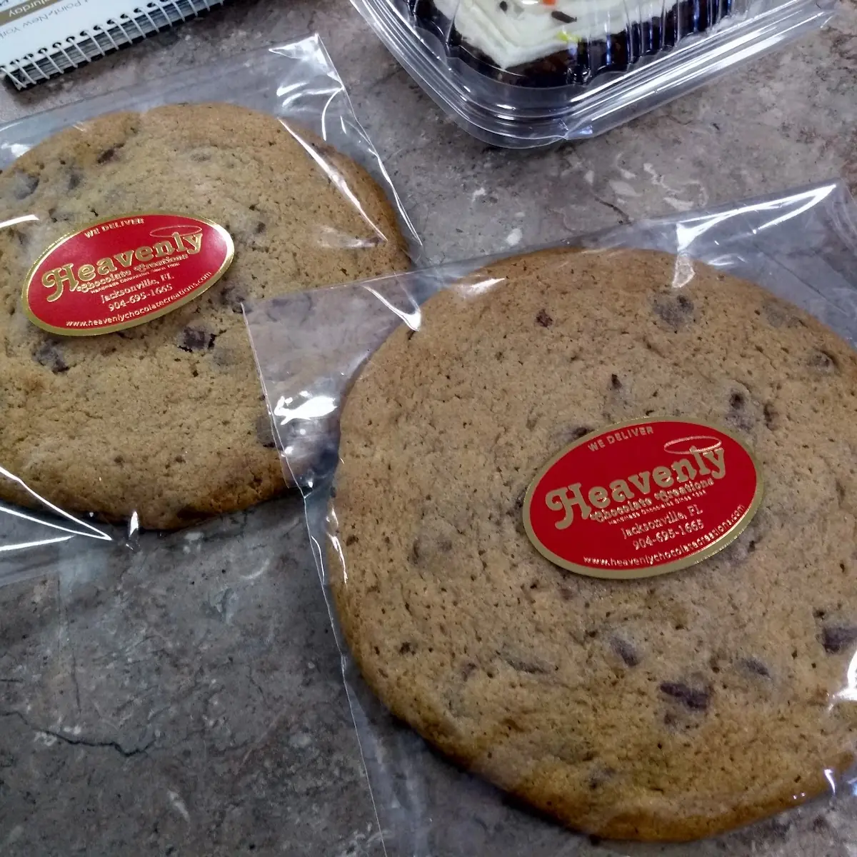 Giant Chocolate Chip Cookies