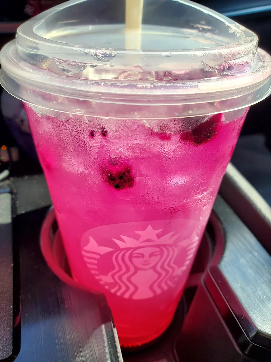 Mango Dragonfruit Lemonade