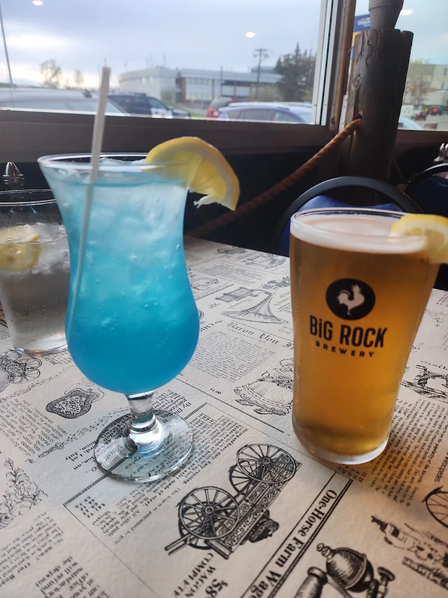 Blue Lagoon, Pelican Pier