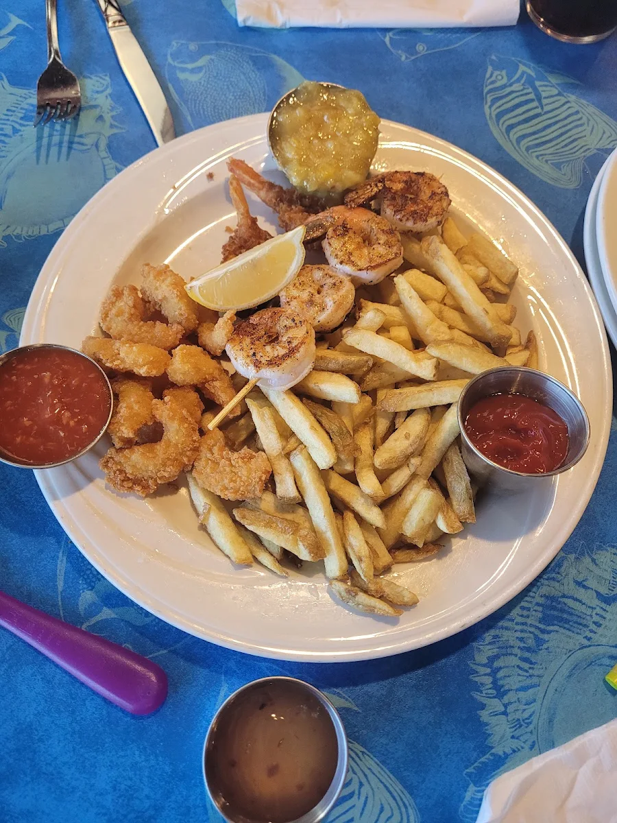 Shrimp Lovers, Pelican Pier
